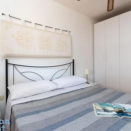 Daire Seaside Terrace-vista Sul Mare-free Parking